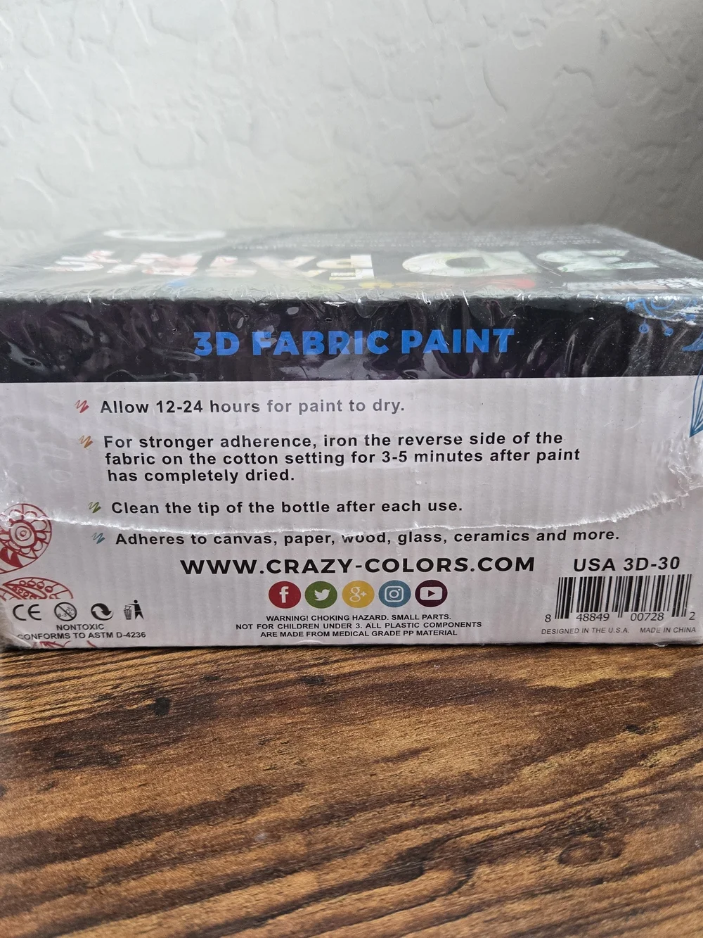 NIB U.S. Art Supply Crazy Colors 3D Fabric Paint Set - 30 Pack Squeeze Bottles